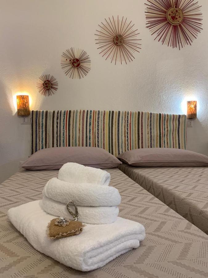Steddueoro Bed and Breakfast Baunei Eksteriør billede